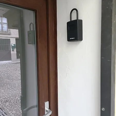 Apartment Alloggio Colibri *